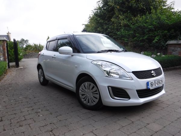 Suzuki Swift Hatchback, Petrol, 2016, White