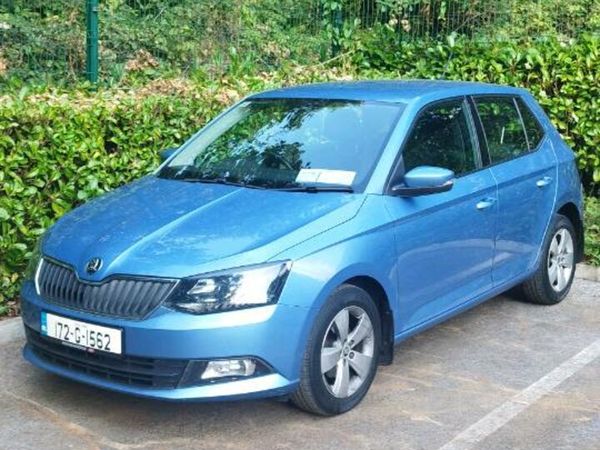 Skoda Fabia Hatchback, Petrol, 2017, Blue