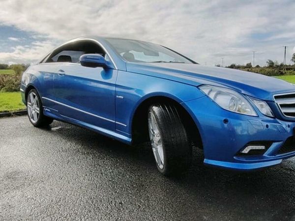 Mercedes-Benz E-Class Coupe, Diesel, 2009, Black