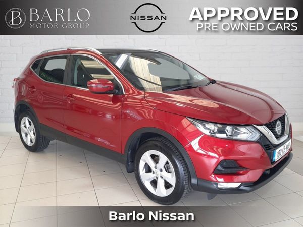 Nissan Qashqai MPV, Petrol, 2019, Red