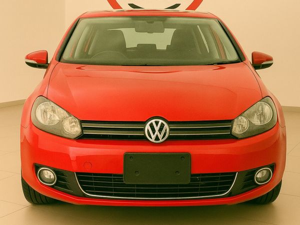 Volkswagen Golf Hatchback, Petrol, 2012, Red