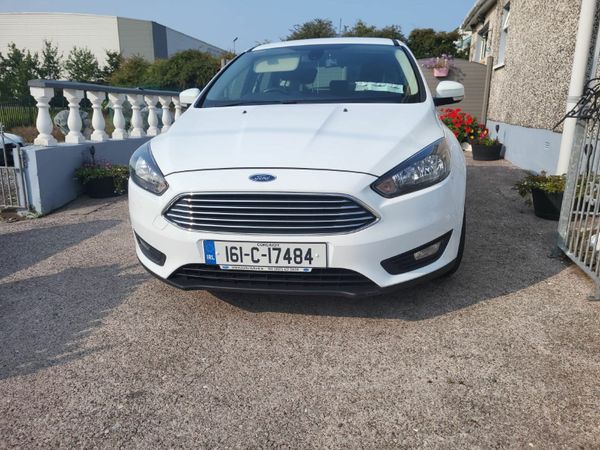 Ford Focus Hatchback, Petrol, 2016, White