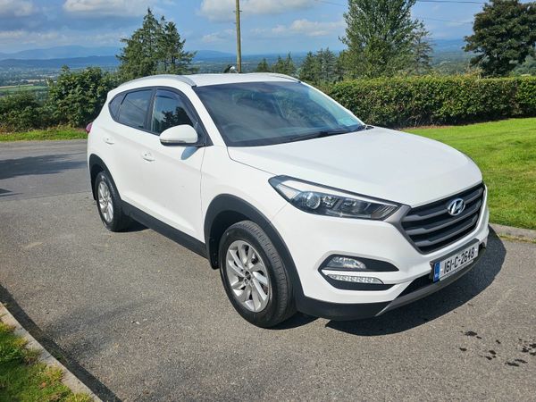 Hyundai Tucson SUV, Diesel, 2016, White
