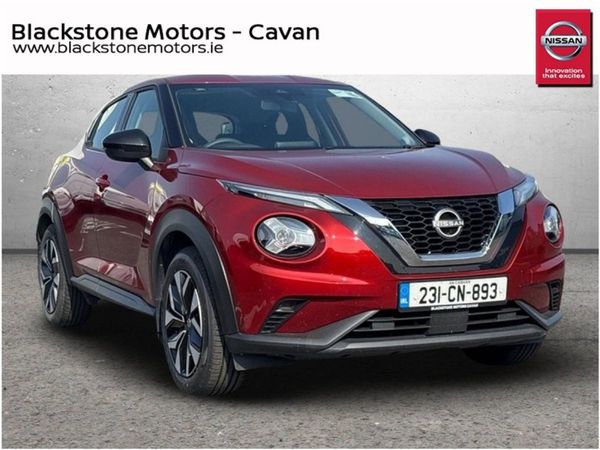 Nissan Juke SUV, Petrol, 2023, Red