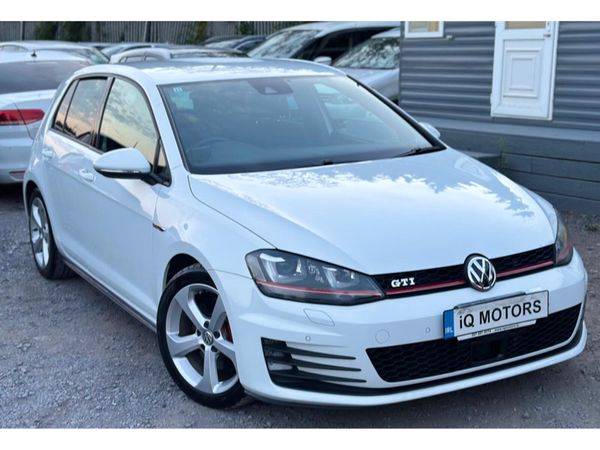 Volkswagen Golf Hatchback, Petrol, 2013, White