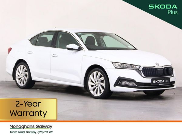 Skoda Octavia Saloon, Diesel, 2022, White