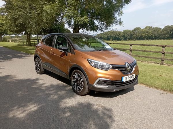 Renault Captur Hatchback, Diesel, 2019, Orange
