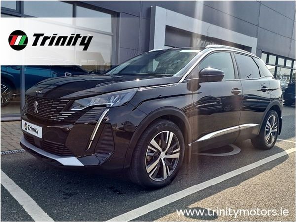 Peugeot 3008 MPV, Diesel, 2023, Black