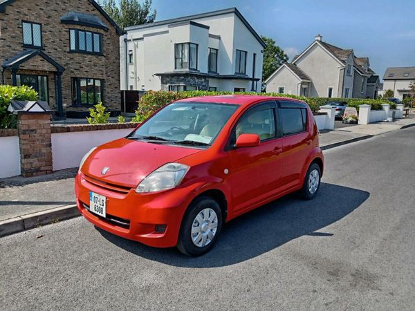 Toyota Passo Hatchback, Petrol, 2007, Red
