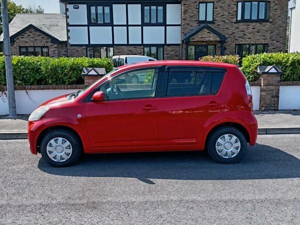 Toyota Passo Hatchback, Petrol, 2007, Red