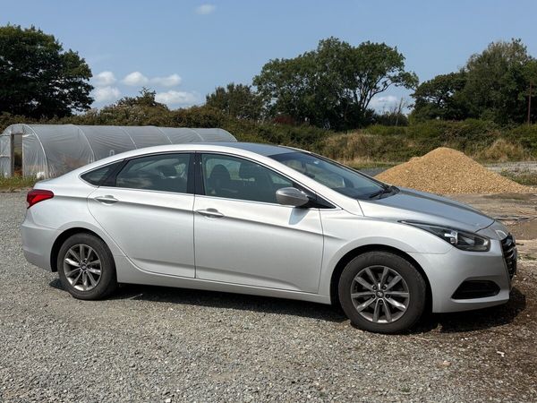 Hyundai i40 Saloon, Diesel, 2017, Silver