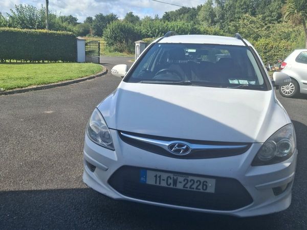 Hyundai i30 Estate, Diesel, 2011, White