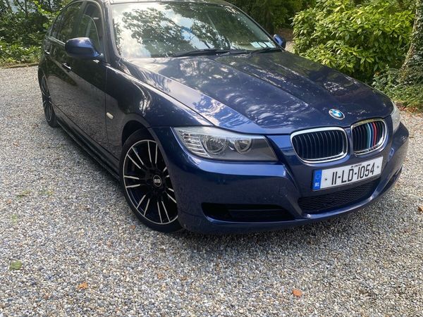 BMW 3-Series Saloon, Diesel, 2011, Blue