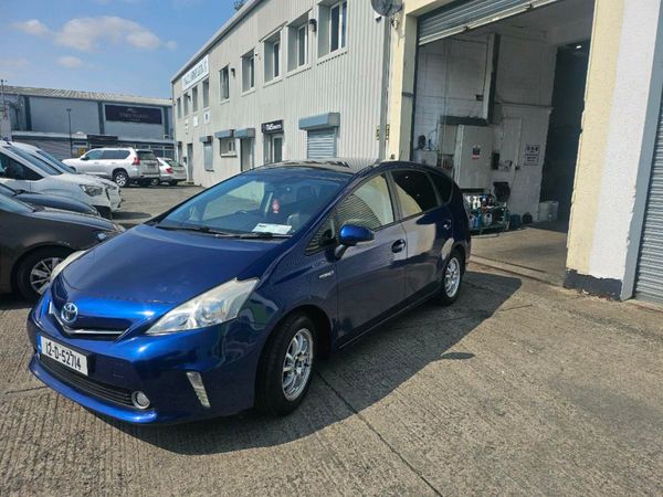 Toyota Prius MPV, Petrol Hybrid, 2012, Blue