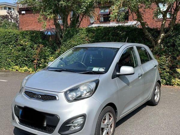 Kia Picanto Hatchback, Petrol, 2012, Silver