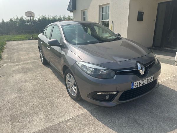 Renault Fluence Saloon, Diesel, 2014, Grey