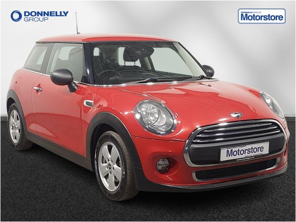 Mini Cooper Hatchback, Petrol, 2016, Red