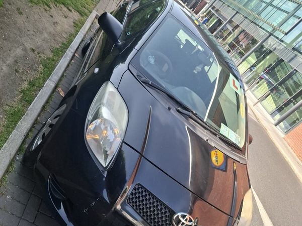 Toyota Yaris Hatchback, Petrol, 2008, Black