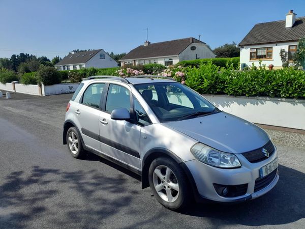 Suzuki SX4 SUV, Petrol, 2010, Silver