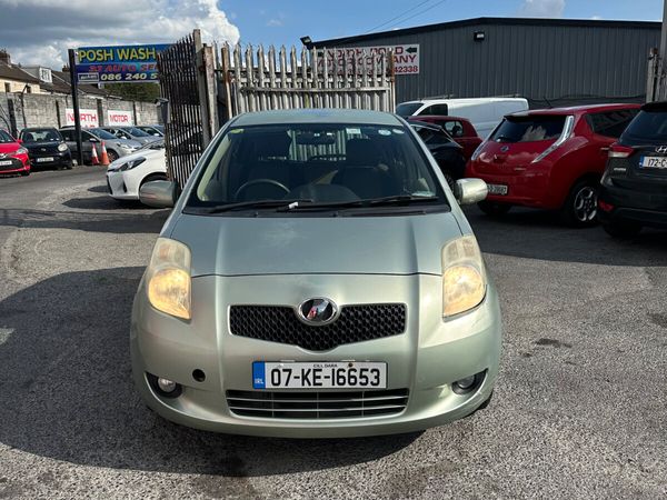 Toyota Vitz Hatchback, Petrol, 2007, Green