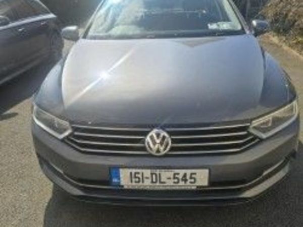Volkswagen Passat Saloon, Diesel, 2015, Grey