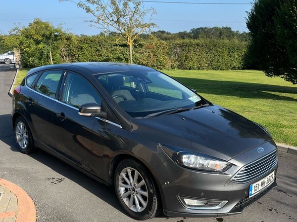 Ford Focus Hatchback, Diesel, 2015, Grey