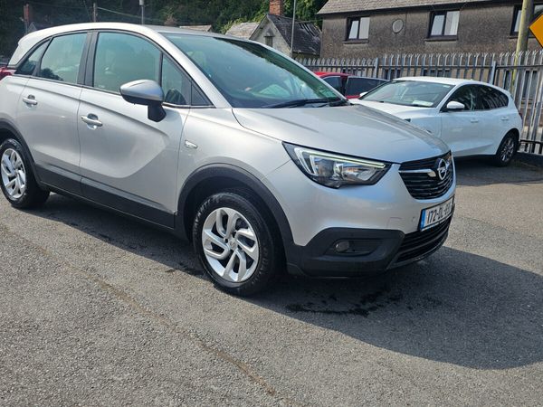Opel Crossland X SUV, Petrol, 2017, Grey
