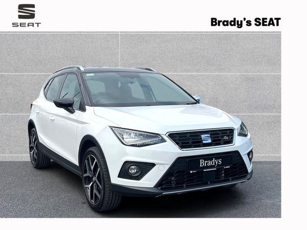 SEAT Arona Hatchback, Petrol, 2019, White