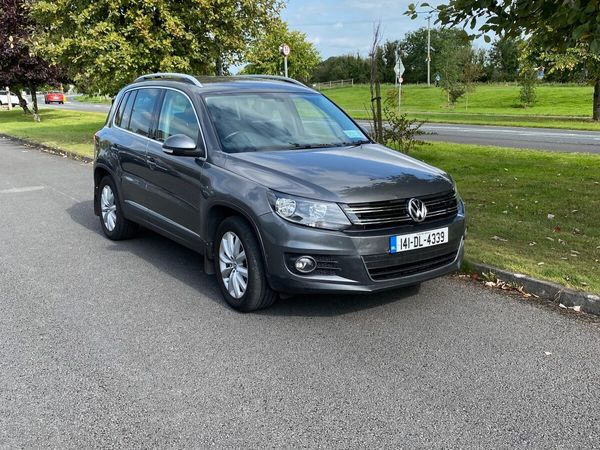 Volkswagen Tiguan SUV, Diesel, 2014, Grey