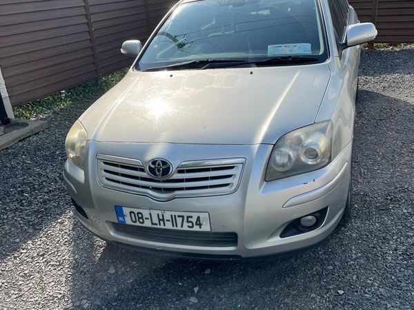 Toyota Avensis Hatchback, Diesel, 2008, Silver