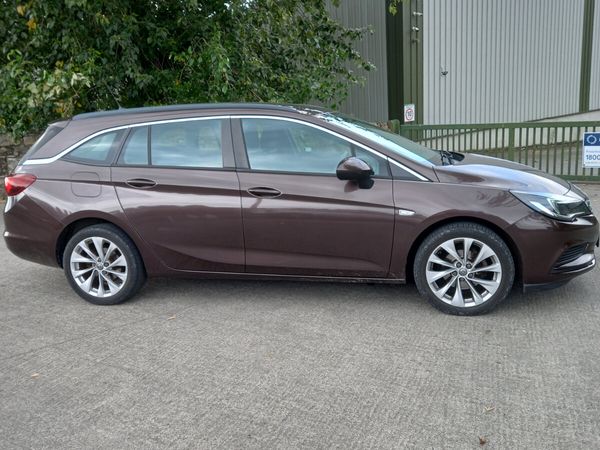 Opel Astra Estate, Petrol, 2017, Brown