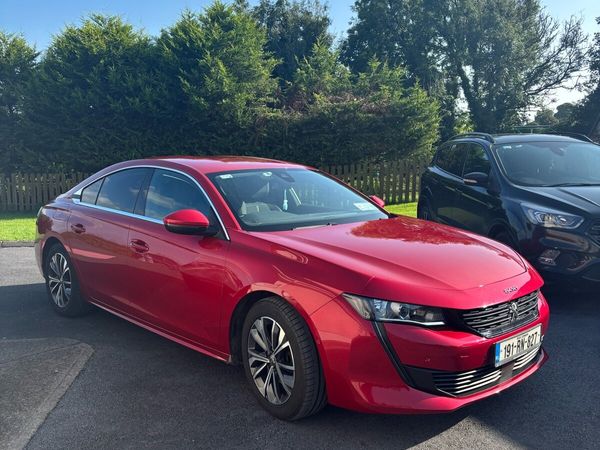 Peugeot 508 Hatchback, Diesel, 2019, Red