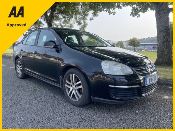 Volkswagen Jetta Saloon, Diesel, 2009, Black