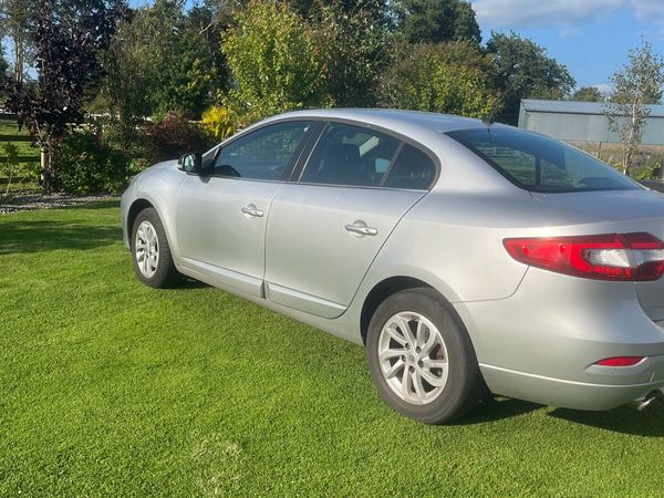 Renault Fluence Saloon, Diesel, 2016, Silver