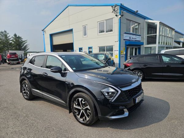 Kia Sportage MPV, Diesel, 2023, Black