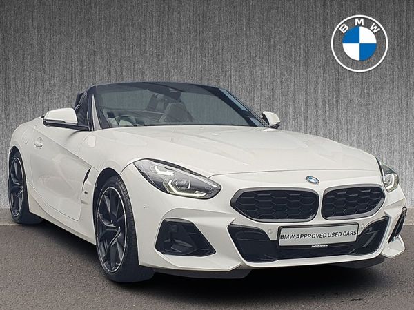 BMW Z4 Cabriolet, Petrol, 2023, White