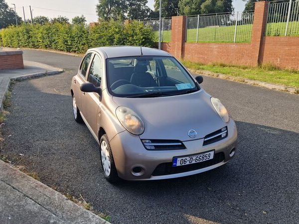 Nissan Micra Hatchback, Petrol, 2006, Gold