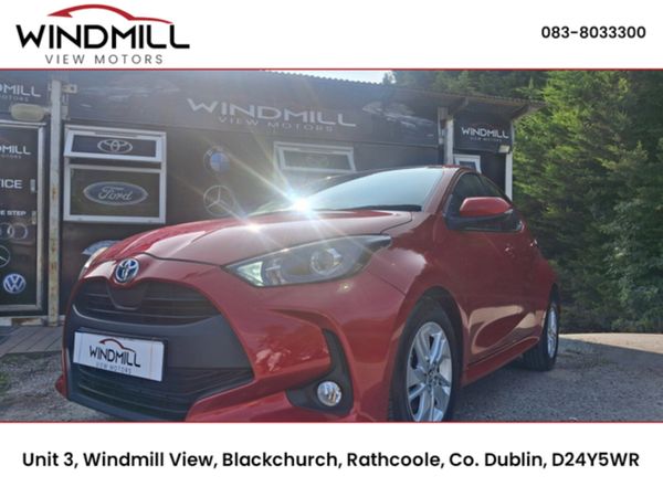 Toyota Yaris Hatchback, Petrol Hybrid, 2022, Red