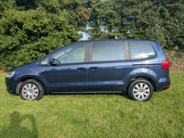Volkswagen Sharan MPV, Diesel, 2015, Blue