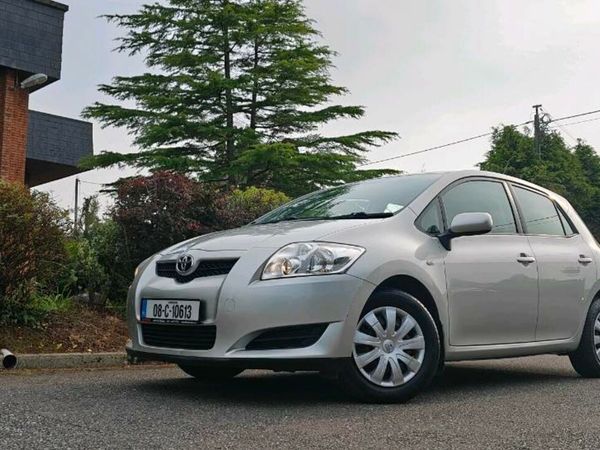 Toyota Auris Hatchback, Petrol, 2008, Silver