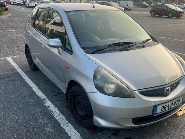 Honda Jazz Hatchback, Petrol, 2006, Silver
