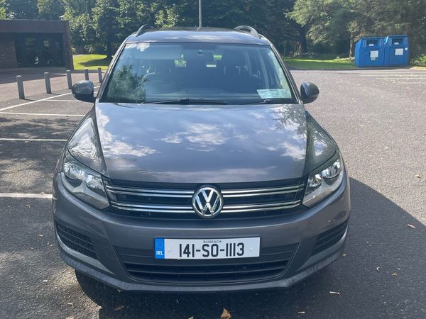 Volkswagen Tiguan SUV, Diesel, 2014, Grey