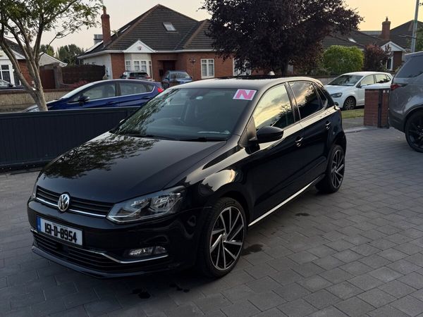 Volkswagen Polo Hatchback, Petrol, 2015, Black