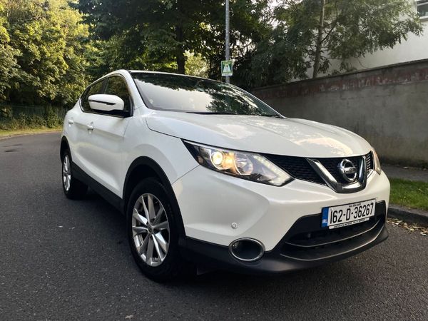 Nissan Qashqai Hatchback, Diesel, 2016, White