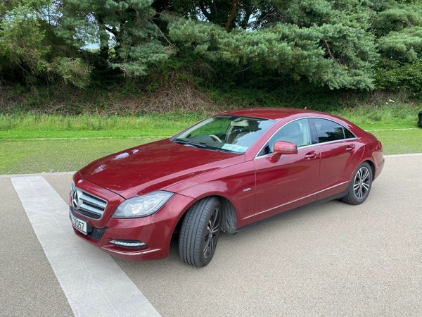 Mercedes-Benz C-Class Saloon, Diesel, 2008, Red