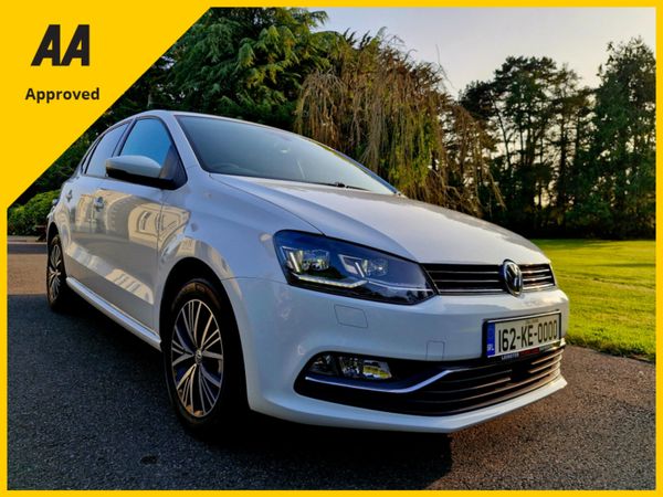 Volkswagen Polo Hatchback, Petrol, 2016, White