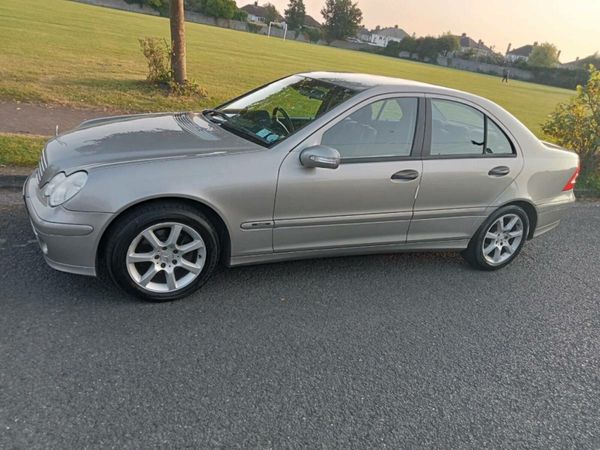 Mercedes-Benz C-Class Saloon, Petrol, 2006, Silver