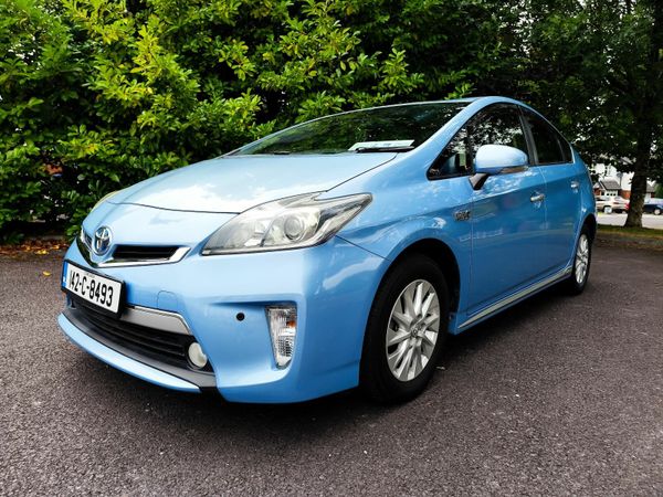Toyota Prius Hatchback, Petrol Plug-in Hybrid, 2014, Blue