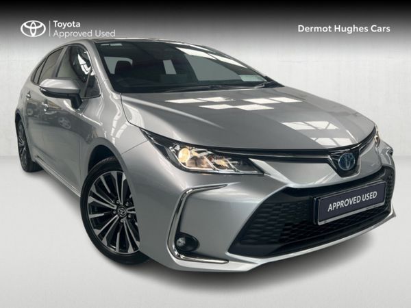 Toyota Corolla Saloon, Petrol Hybrid, 2025, Silver