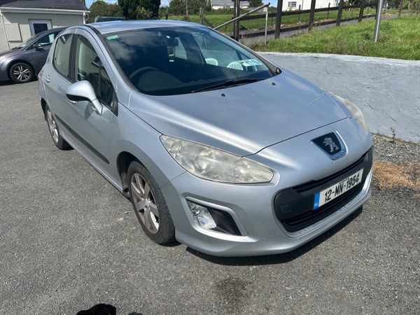 Peugeot 308 Hatchback, Diesel, 2012, Silver